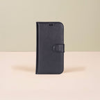 Leathere iPhone 17 Wallet Case – Black - New York