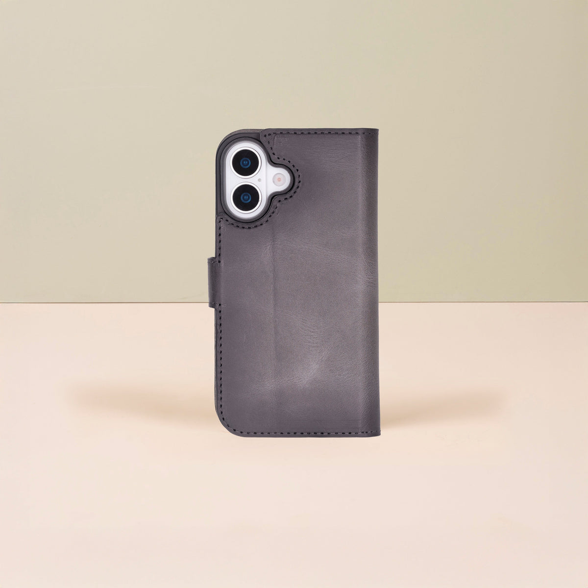Leathere iPhone 17 Wallet Case – Gray - New York