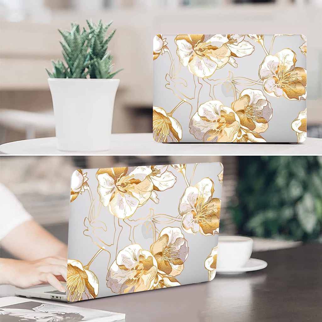 MacBook Pro Clear Case 16-inch (M1–M5, M5 Pro/M5 Max) - Gold Botanical Design